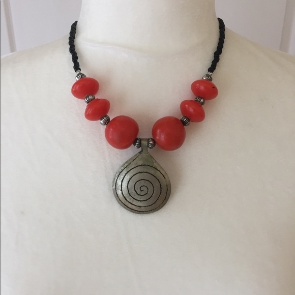 Jewelry - Boho Stone Handmade Silver Pendant Beaded Necklace